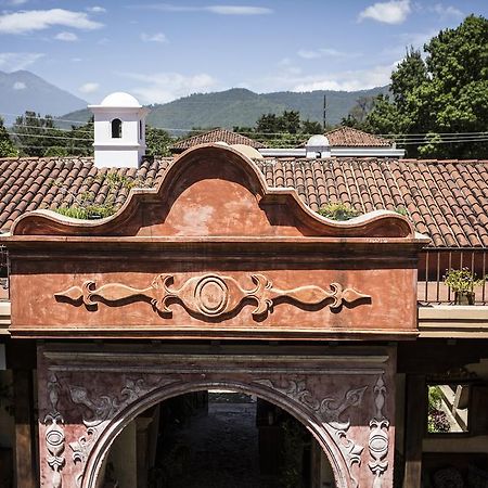 Hotel La Casona De Antigua Bagian luar foto