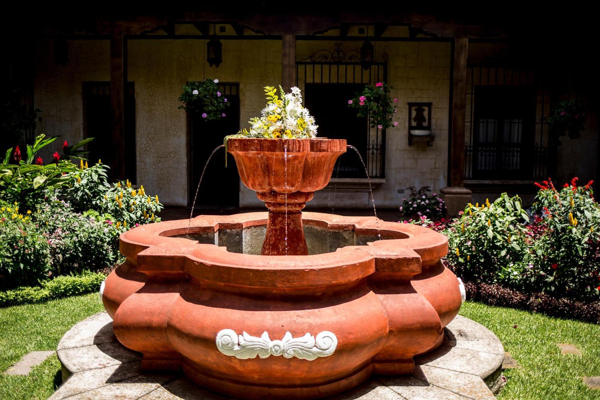 Hotel La Casona De Antigua Bagian luar foto