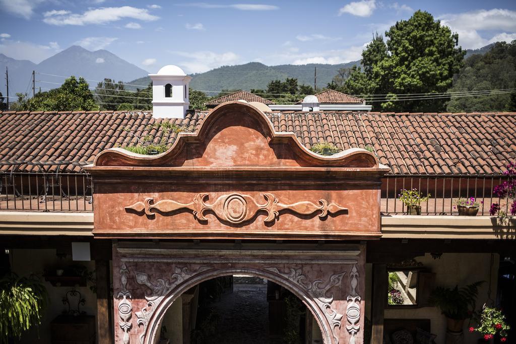 Hotel La Casona De Antigua Bagian luar foto